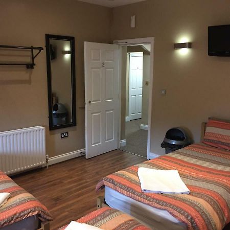 Anfield Accommodation Part Of The Twelfth Man Public House ليفربول المظهر الخارجي الصورة